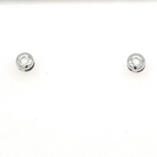 9ct White Gold Round Stud