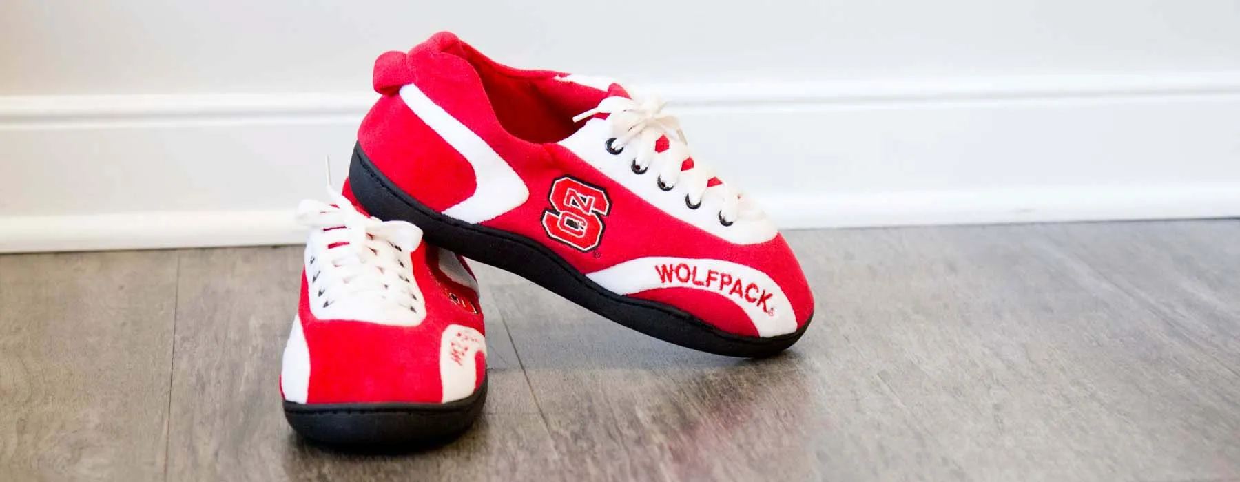 North Carolina State Wolfpack All Around Rubber Soled Slippers