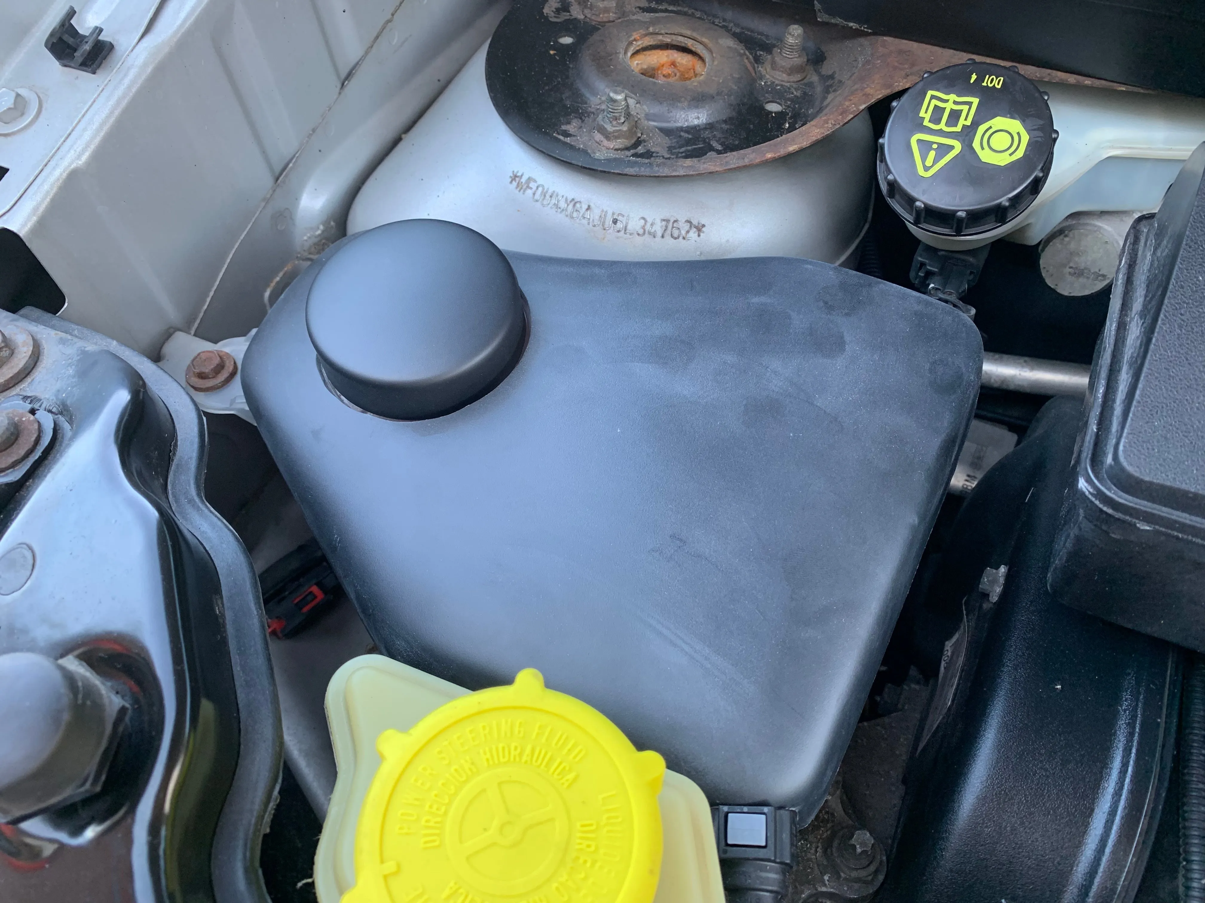 Proform Coolant Tank Cover - Mk6 Ford Fiesta including ST150