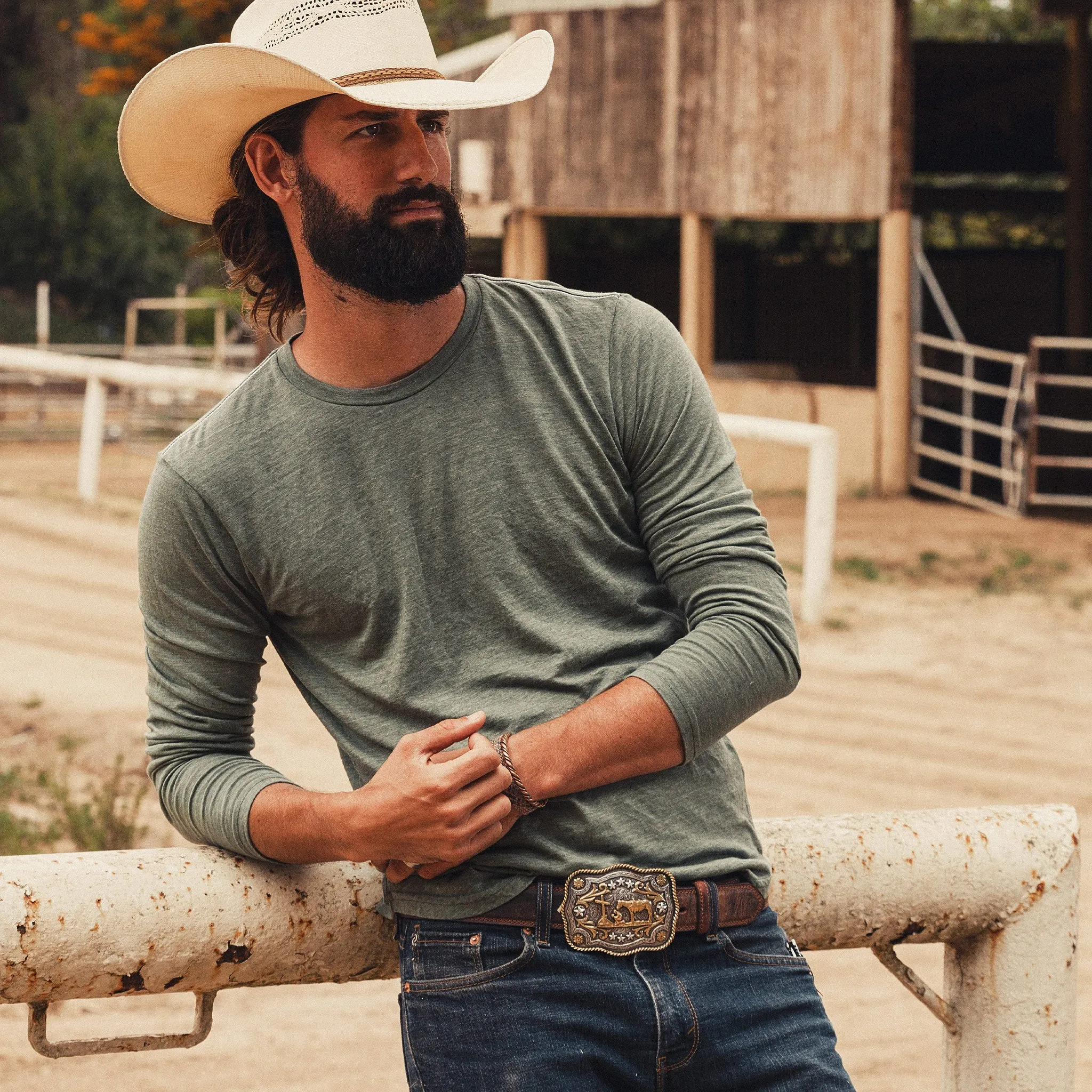 Scalloped Praying Cowboy Buckle