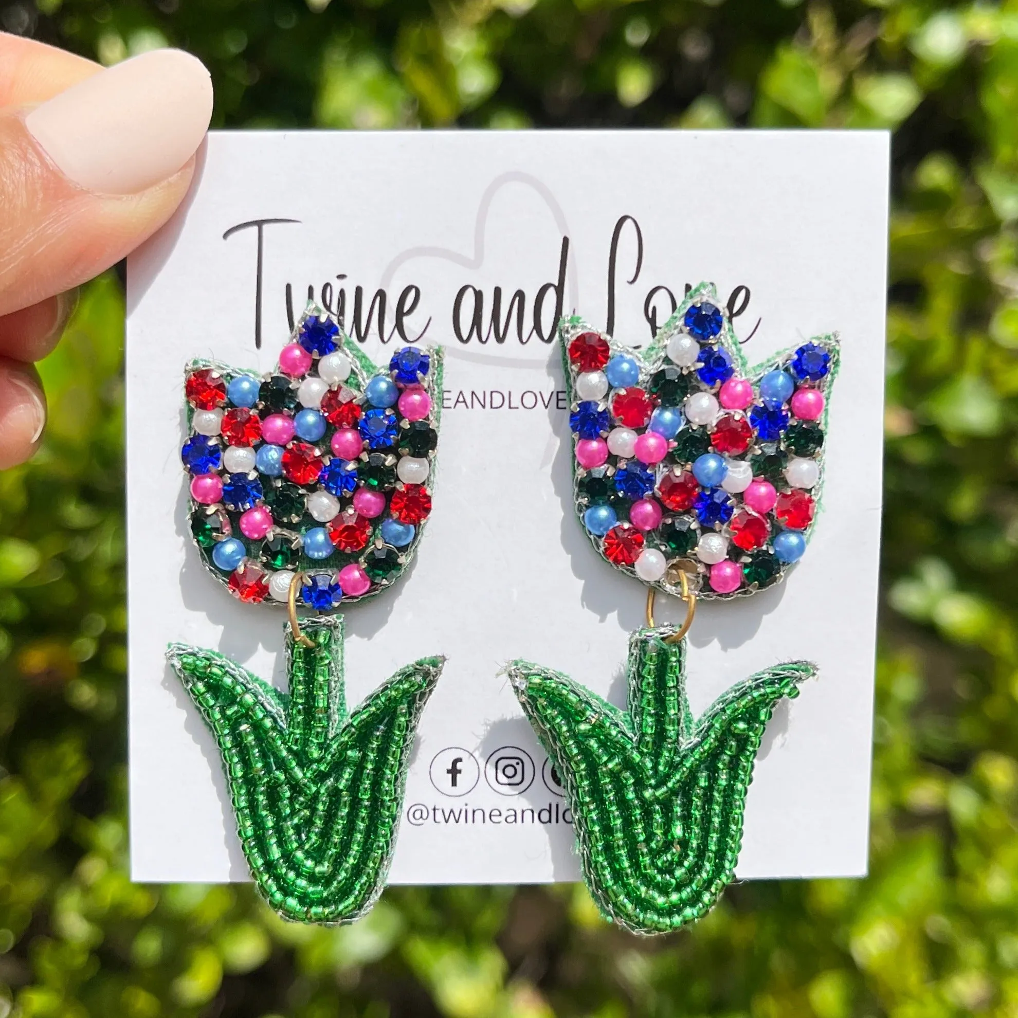 Tulip Beaded Earrings